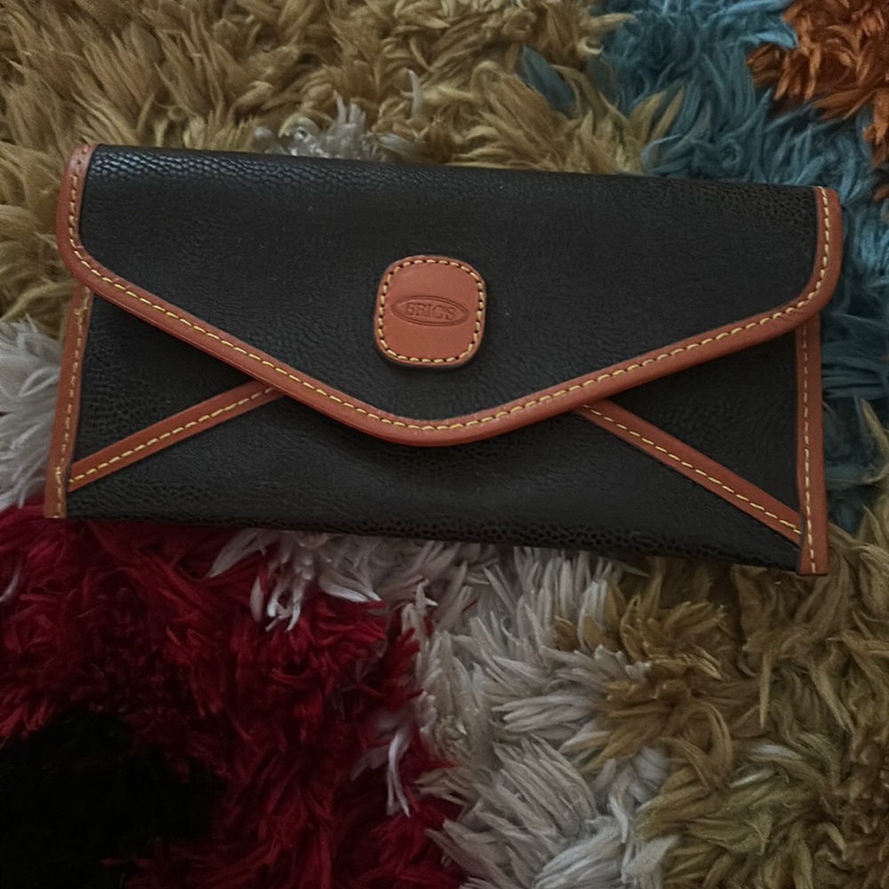 Bric’s Grape Brown Leather Ultrasuede Envelope Travel Wallet Pouch Bag. NWOT